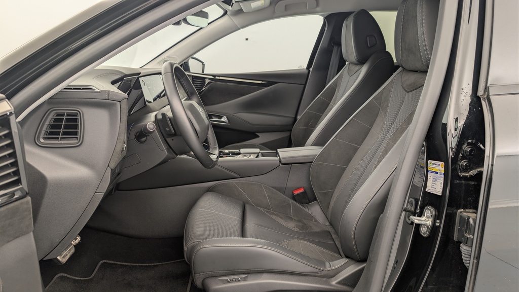 Ds DS4 Hybride 145 e-DCT6 Etoile – Alcantara