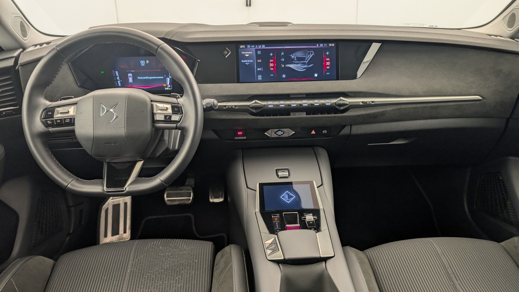 Ds DS4 Hybride 145 e-DCT6 Etoile – Alcantara