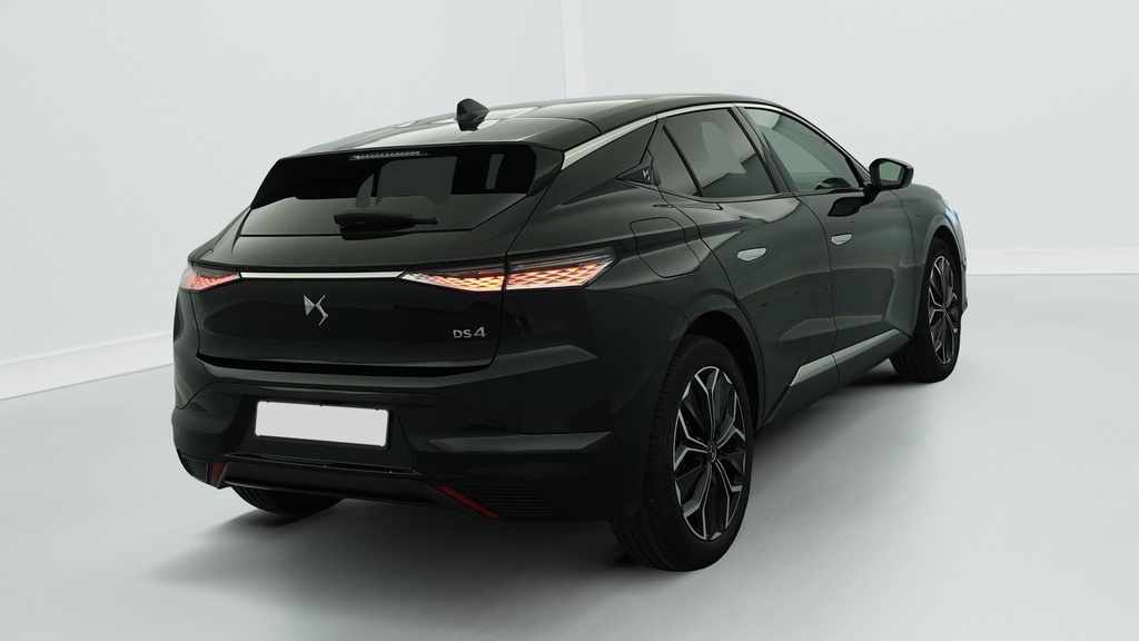 Ds DS4 Hybride 145 e-DCT6 Etoile – Alcantara