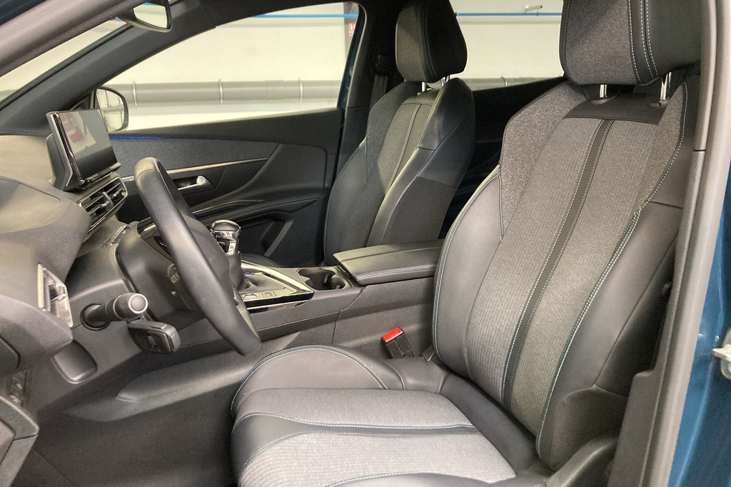 Peugeot 3008 PureTech 130ch S&S BVM6 Allure Pack