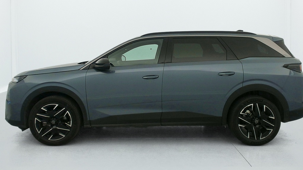 Peugeot 5008 HYBRID 145 CH E-DCS6 ALLURE