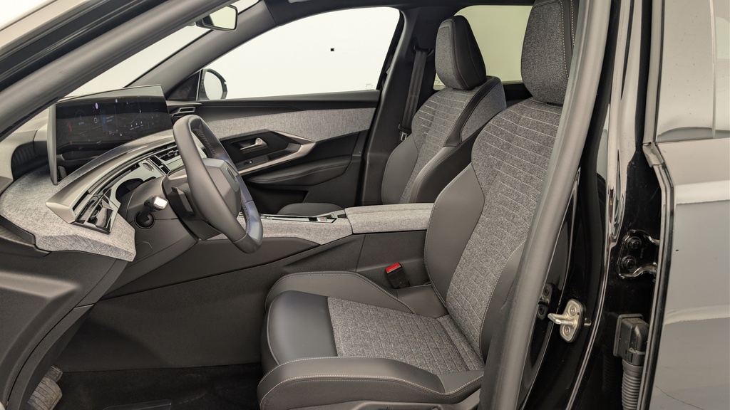 Peugeot 5008 HYBRID 145 CH E-DCS6 ALLURE