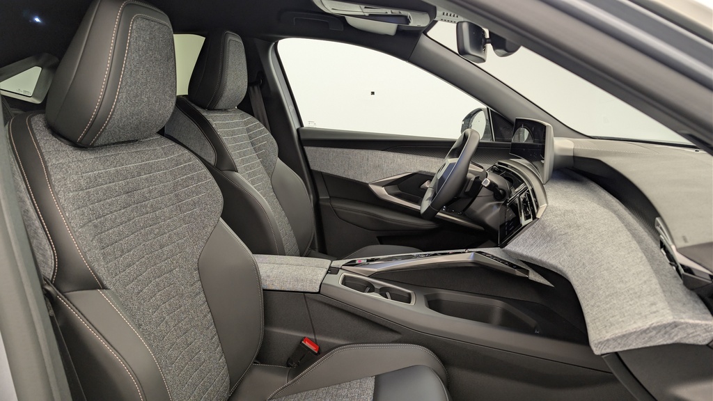 Peugeot 3008 Hybrid 145 e-DCS6 Allure