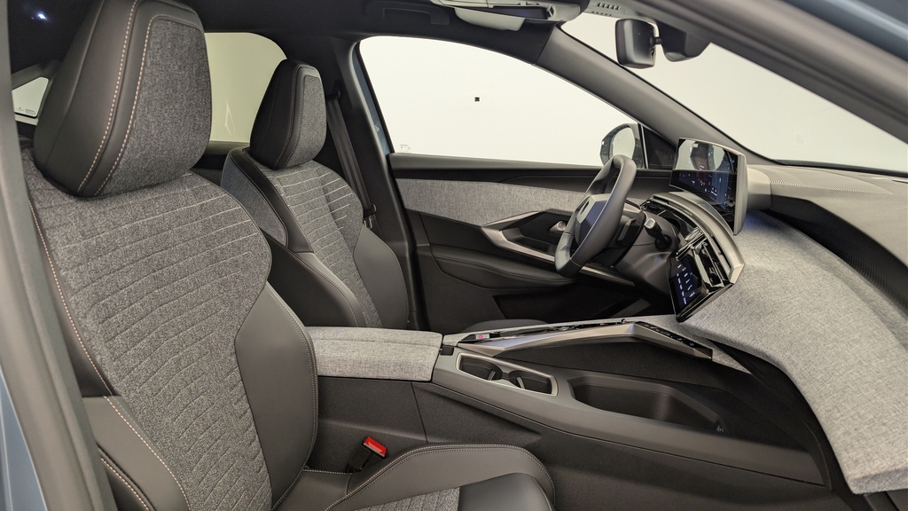 Peugeot 3008 Hybrid 145 e-DCS6 Allure