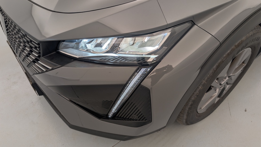Peugeot 408 Hybrid 145 e-DCS6 Allure