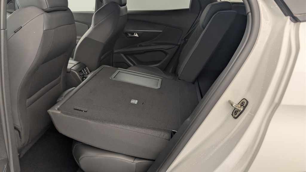 Peugeot 3008 PureTech 130ch S&S BVM6 Allure Pack
