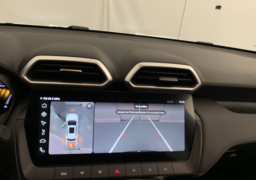 Mg ZS 1.5 L Hybrid+ 197 ch Luxury