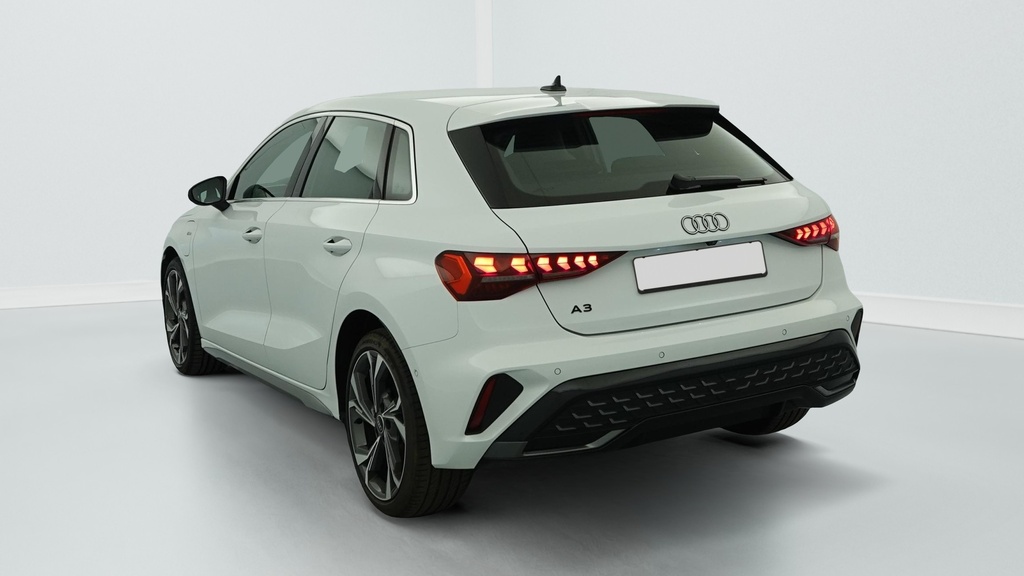 Audi A3 SPORTBACK TFSI e Hybride rechargeable 204 S tronic 6 S line