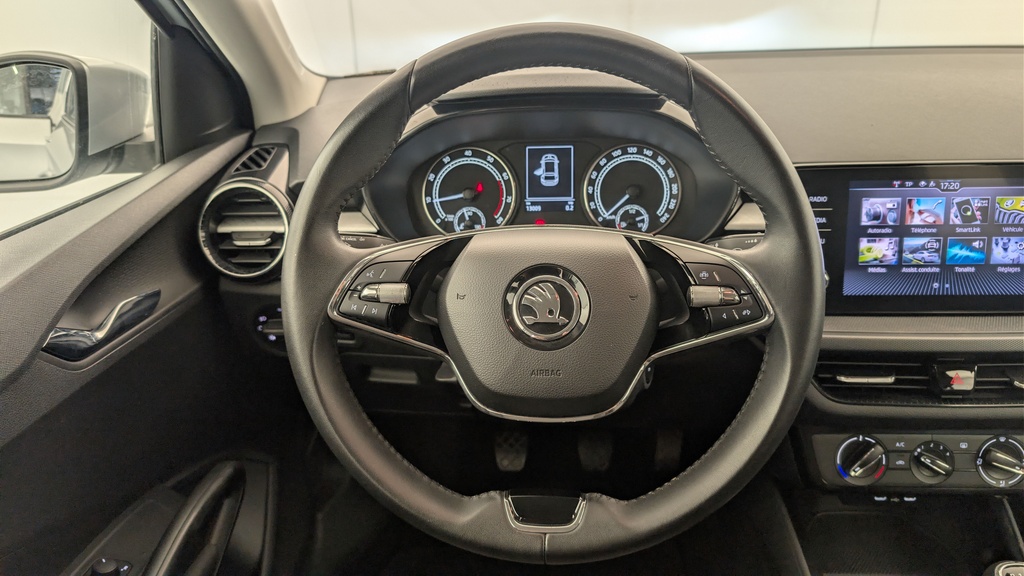 Skoda Fabia 1.0 TSI 95 CH BVM5 AMBITION