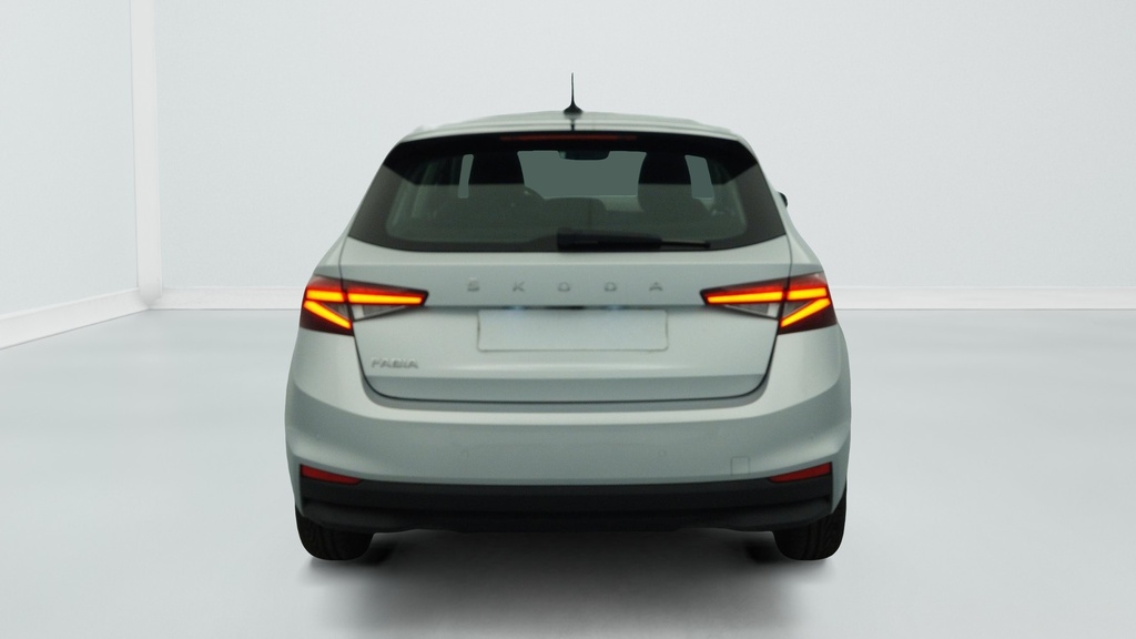 Skoda Fabia 1.0 TSI 95 CH BVM5 AMBITION