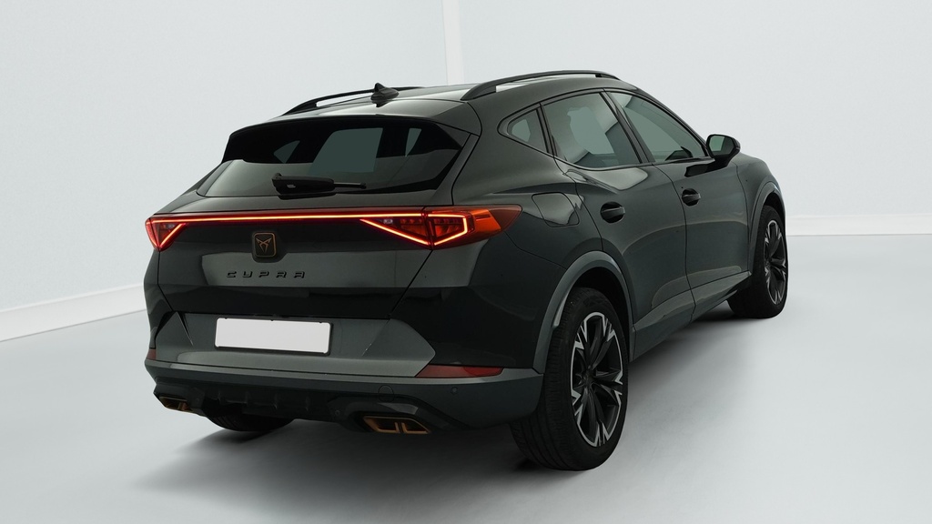 Cupra Formentor 1.4 e-HYBRID 204 ch DSG6 Business Edition