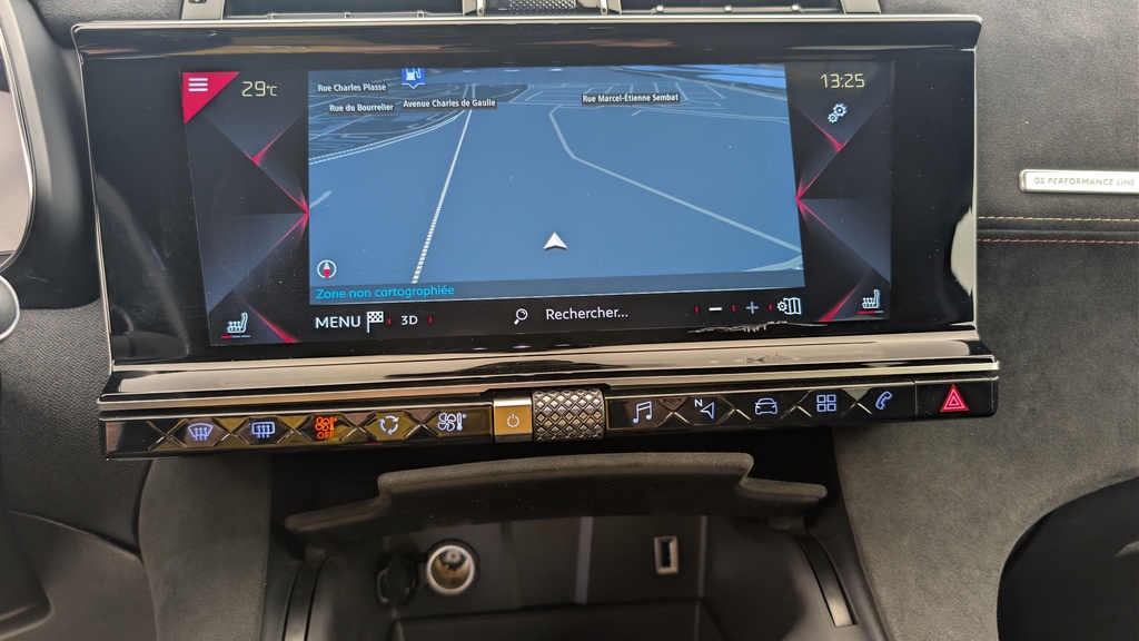 Ds DS7 Crossback BlueHDi 130 EAT8 Performance Line