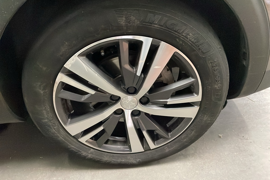 Peugeot 3008 BlueHDi 130ch S&S EAT8 Allure Pack