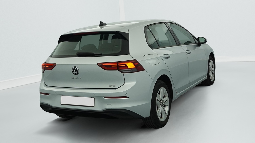 Volkswagen GOLF 8 1.5 ETSI OPF 130 DSG7 LIFE BUSINESS