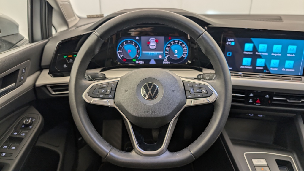 Volkswagen GOLF 8 1.5 ETSI OPF 130 DSG7 LIFE BUSINESS
